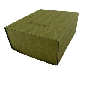 Gucci Green Gift Box/Tissue Paper/Card